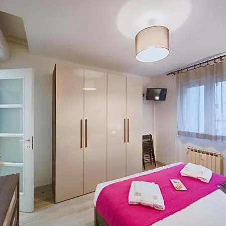 Elegant Pol's Loft