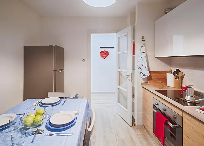 Elegant Pol's Loft Apartment Trieste