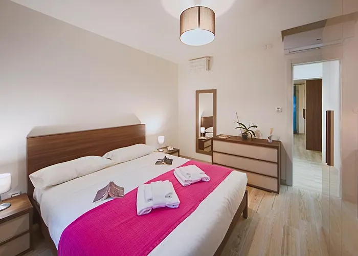 Elegant Pol's Loft Apartment *